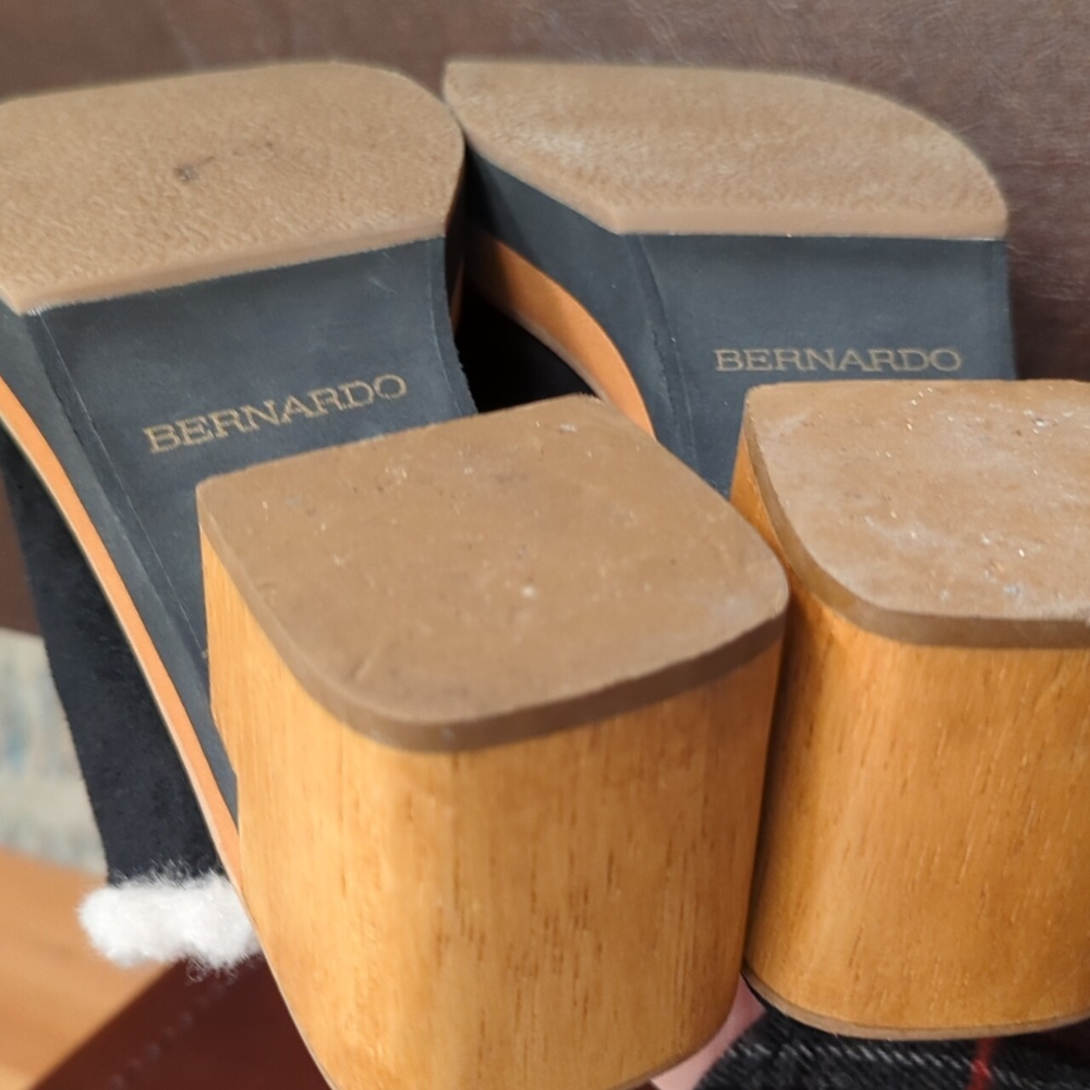 Designer Clogs - image 4